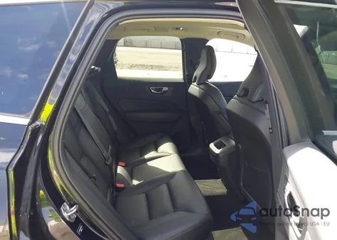 2019 Volvo Xc60 T5 Momentum из США, поврежденный, VIN LYV102DK7KB355104